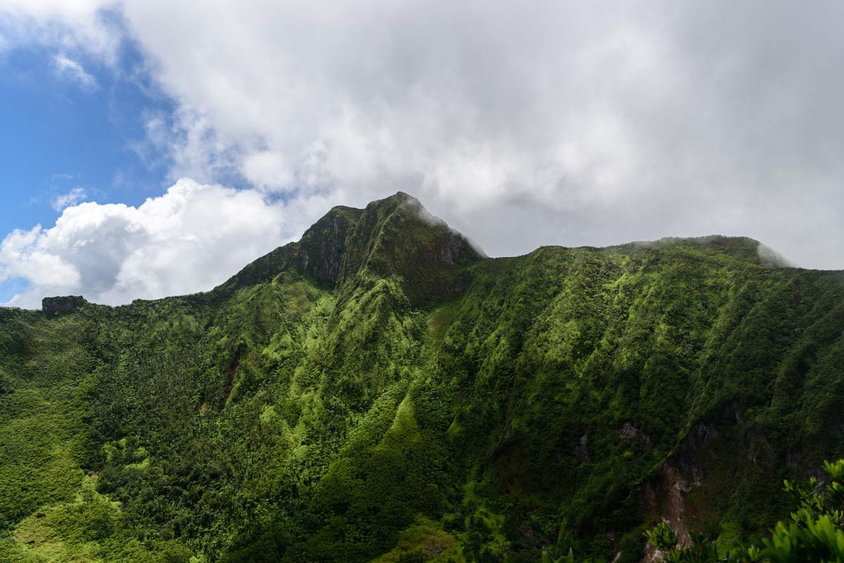 Volcano hike in St. Kitts – Bilivoka